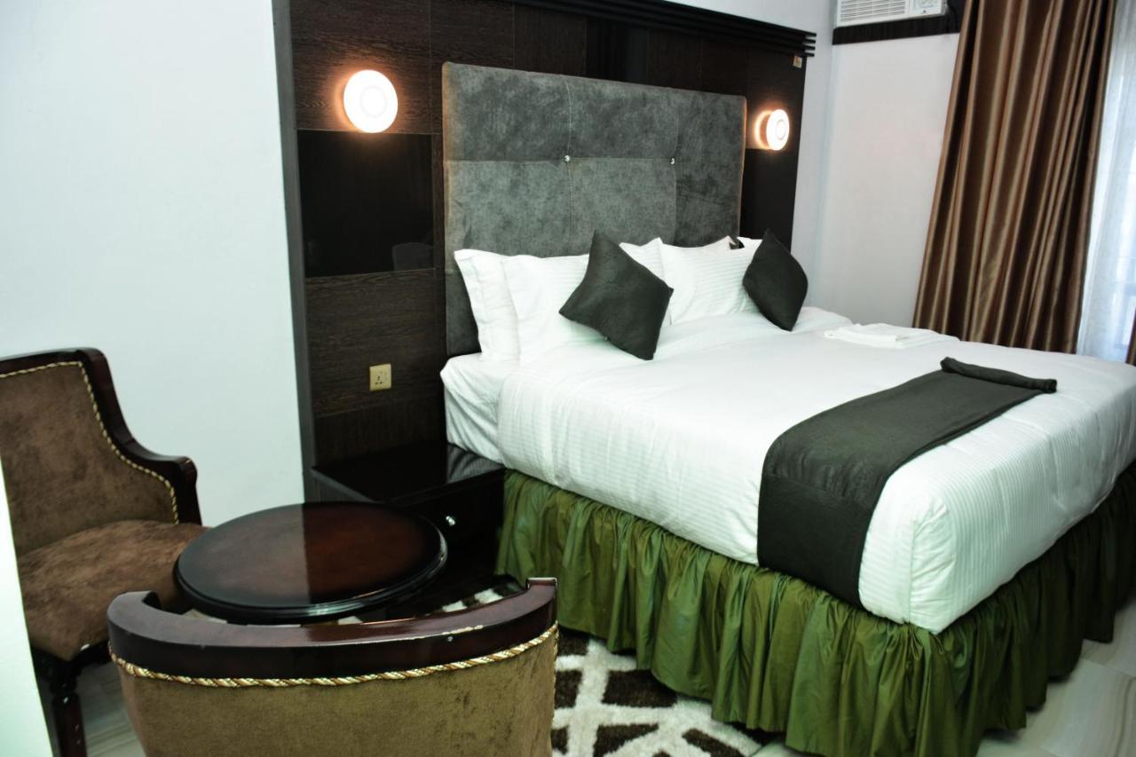 Vacation Villa Hotels And Suites Asaba Εξωτερικό φωτογραφία